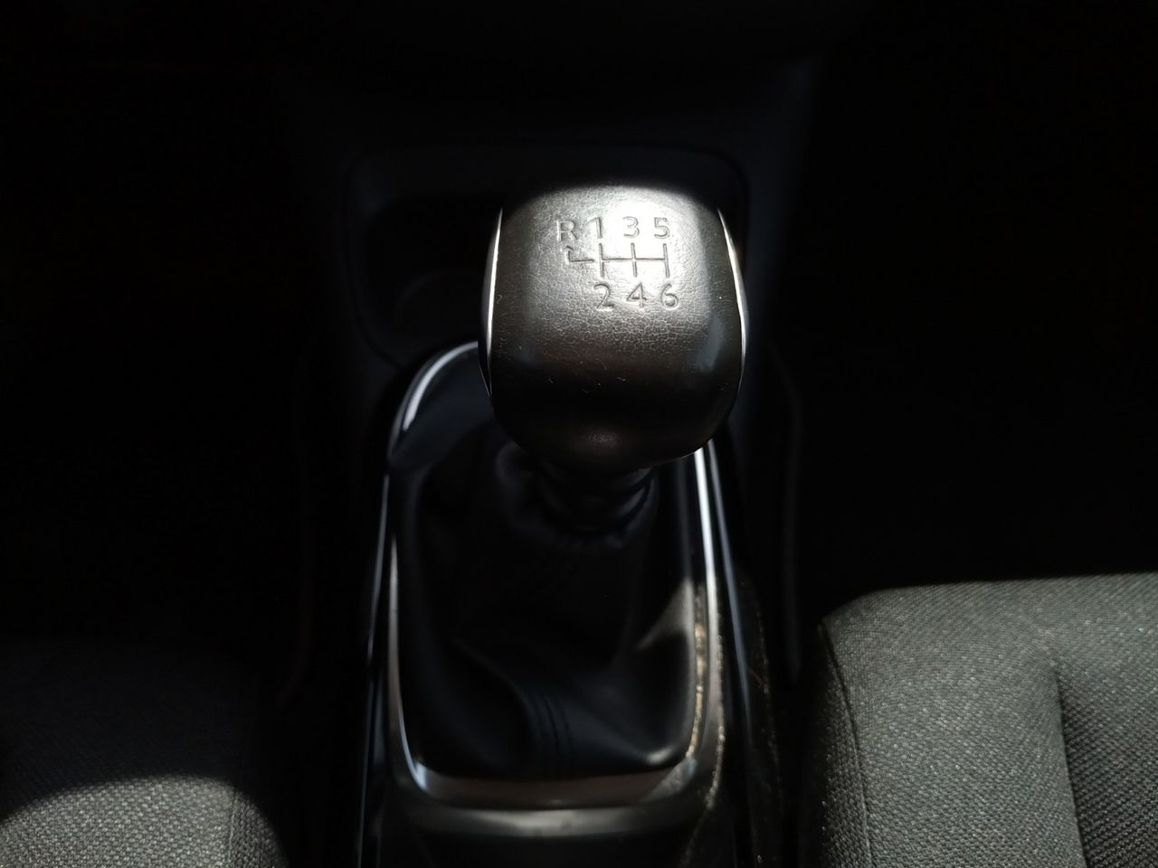 Foto Citroën C4 Cactus 12