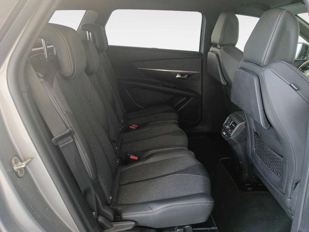 Foto Peugeot 5008 9