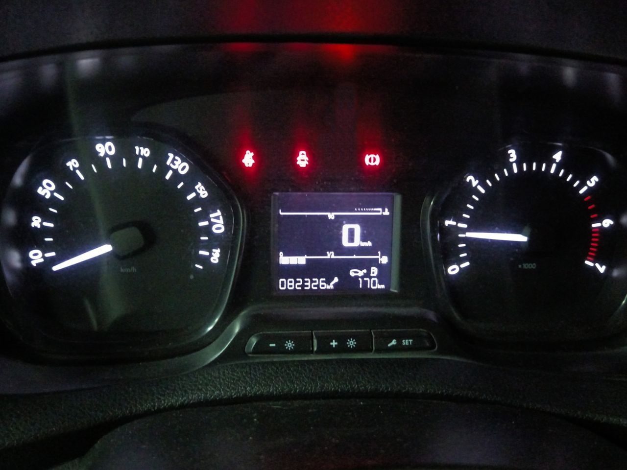 Foto Opel Vivaro 13