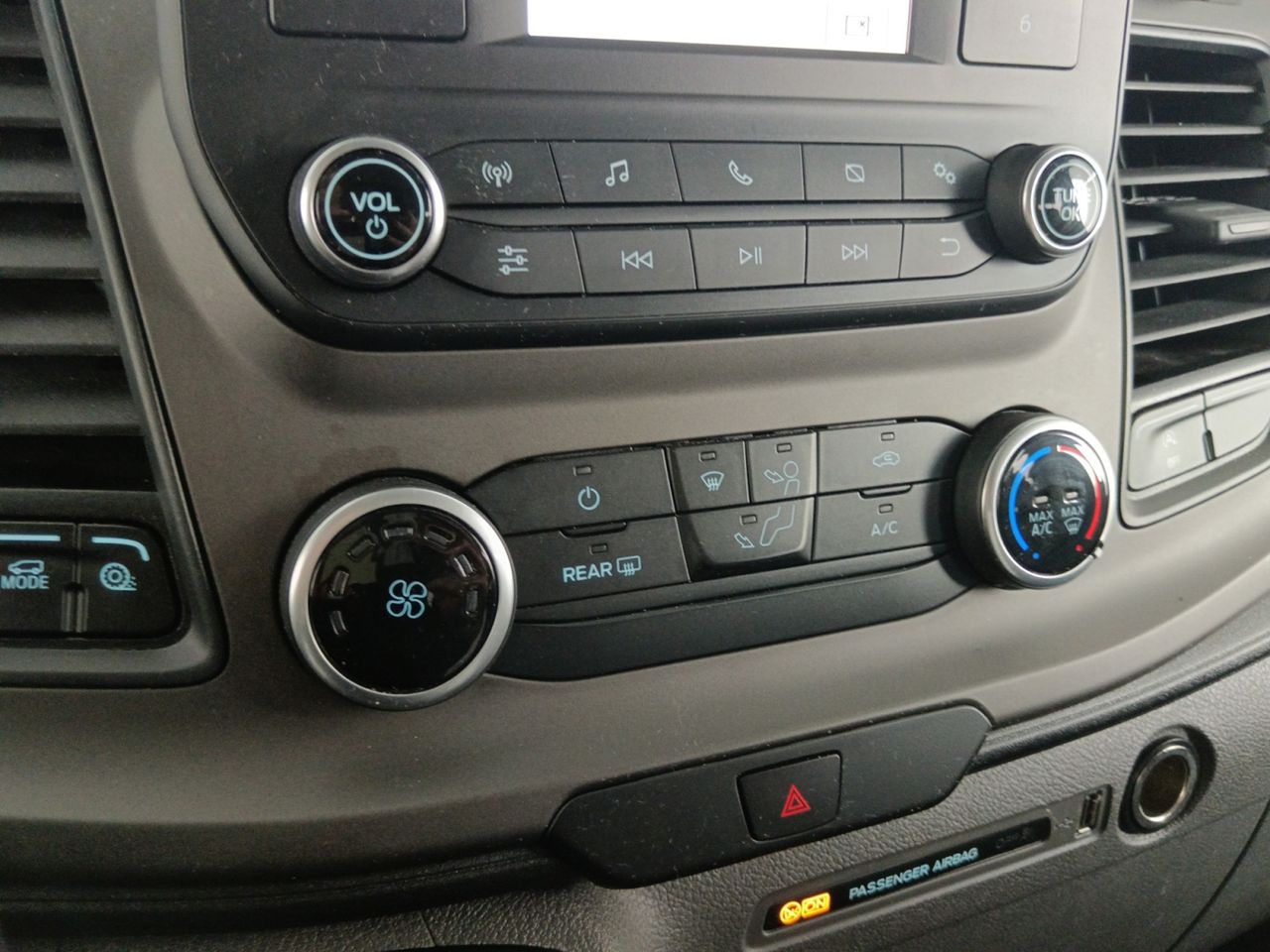 Foto Ford Transit 19