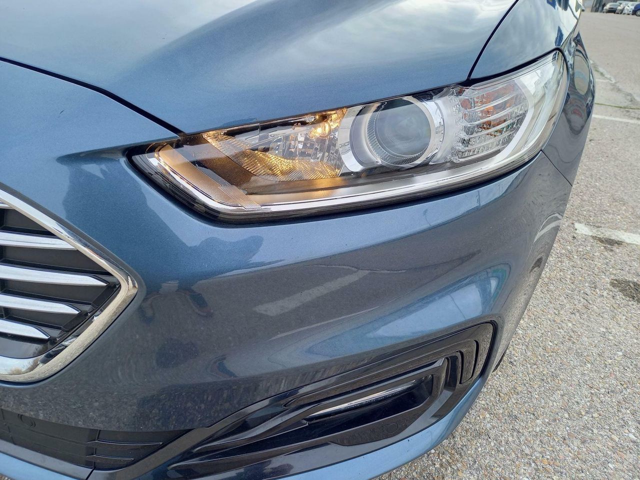 Foto Ford Mondeo 8