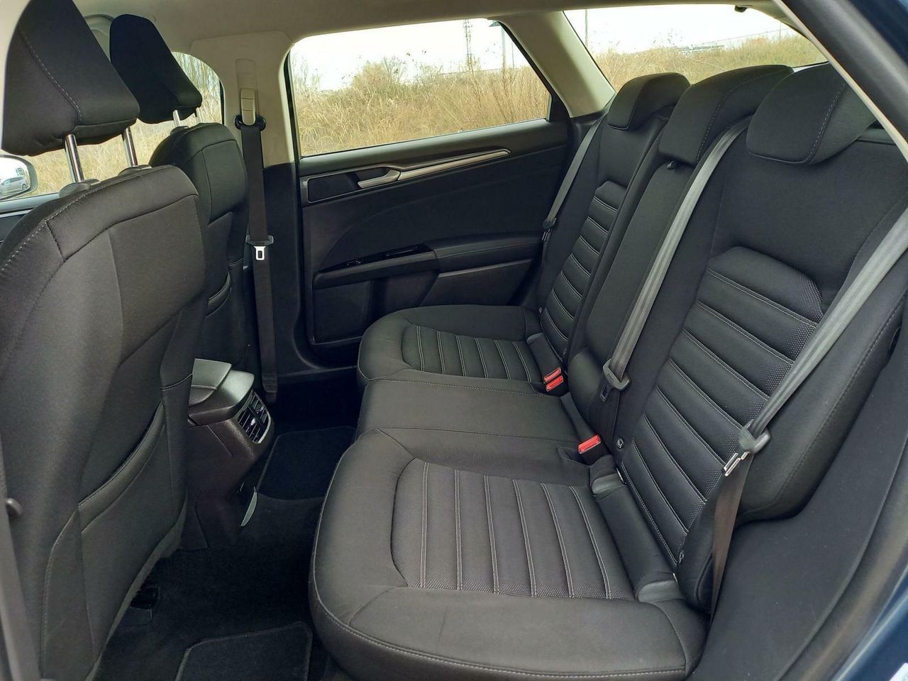 Foto Ford Mondeo 23