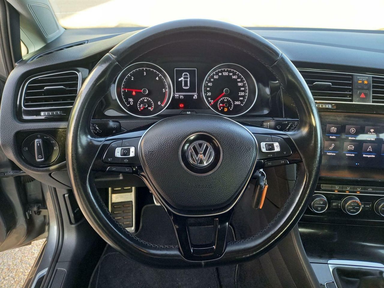 Foto Volkswagen Golf 19