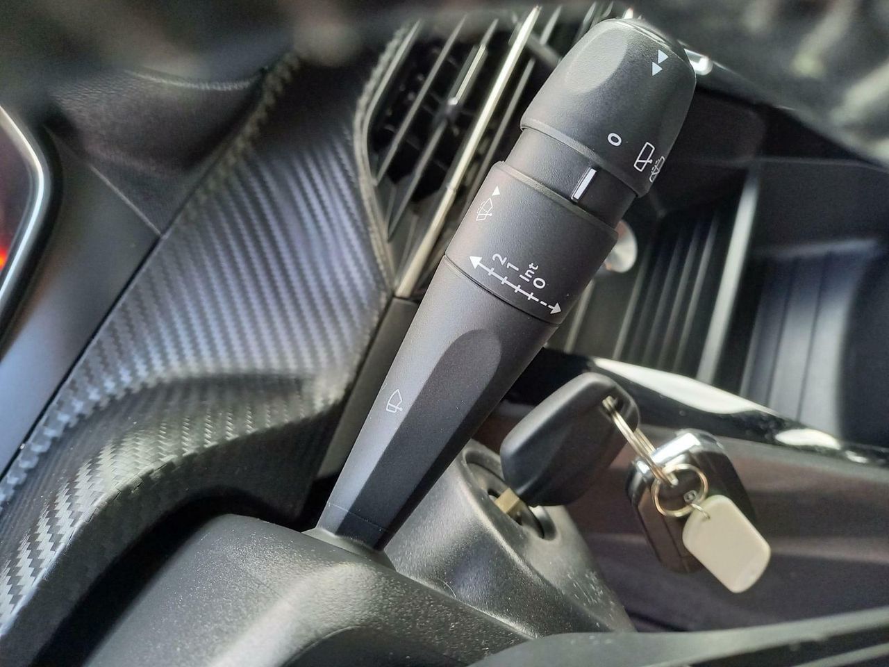 Foto Peugeot 208 17