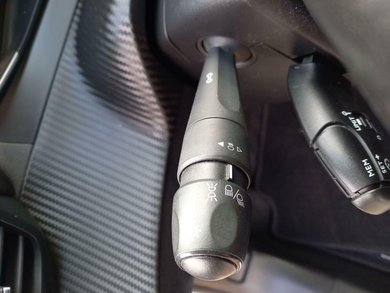 Foto Peugeot 208 18