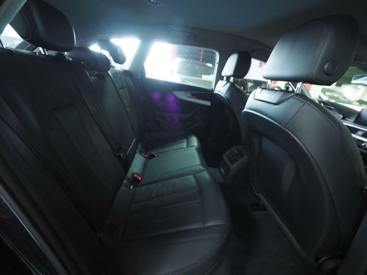 Foto Audi A4 16