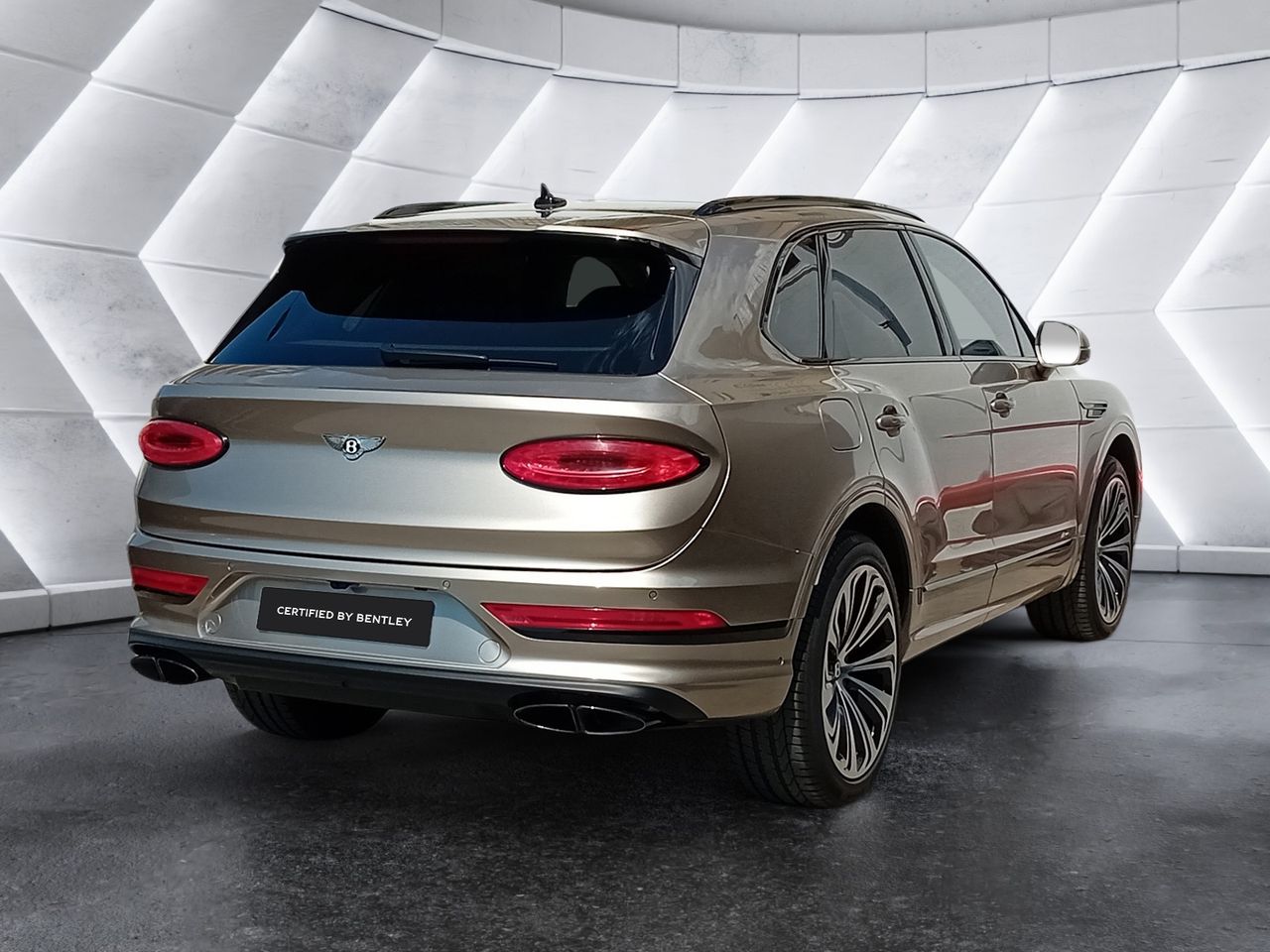 Foto Bentley Bentayga 5