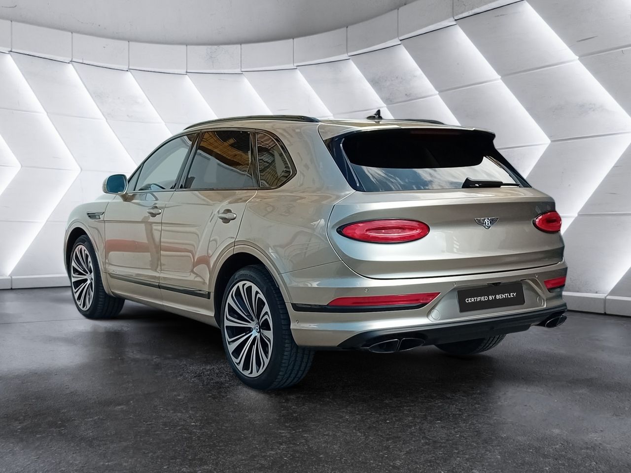Foto Bentley Bentayga 7