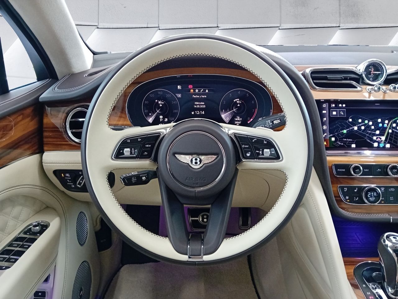 Foto Bentley Bentayga 11