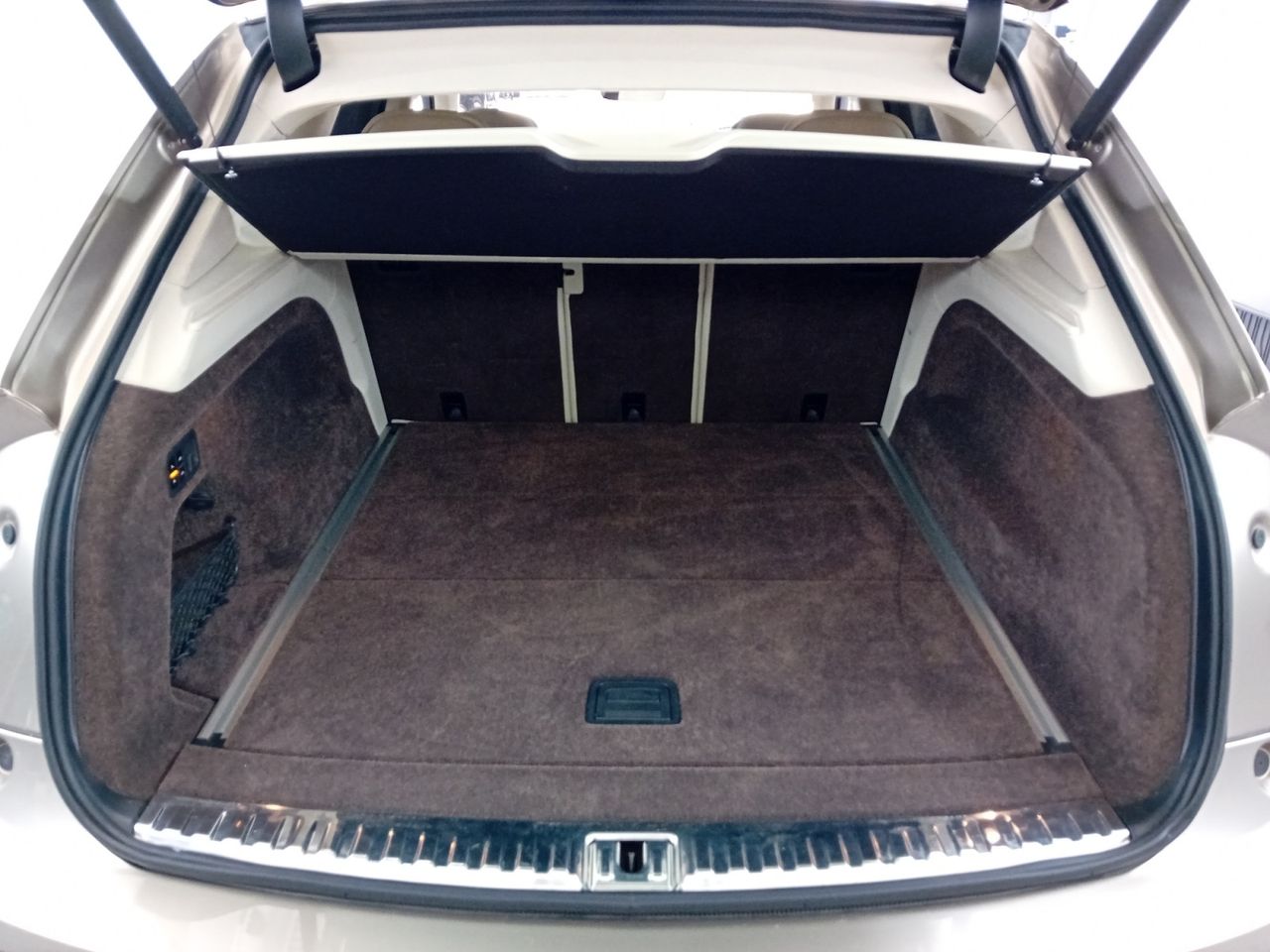 Foto Bentley Bentayga 16