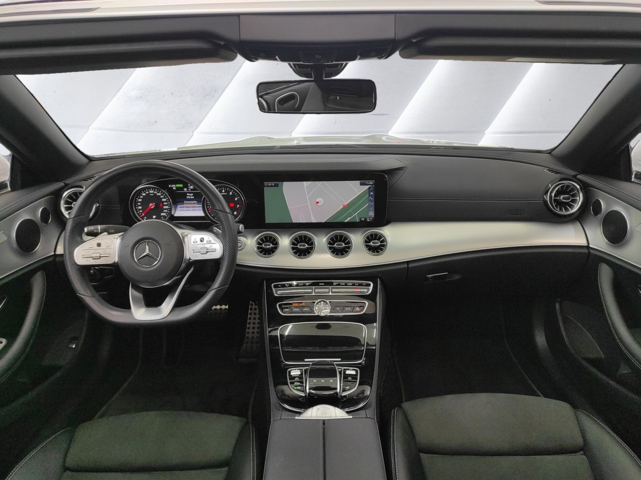 Foto Mercedes-Benz Clase E 18