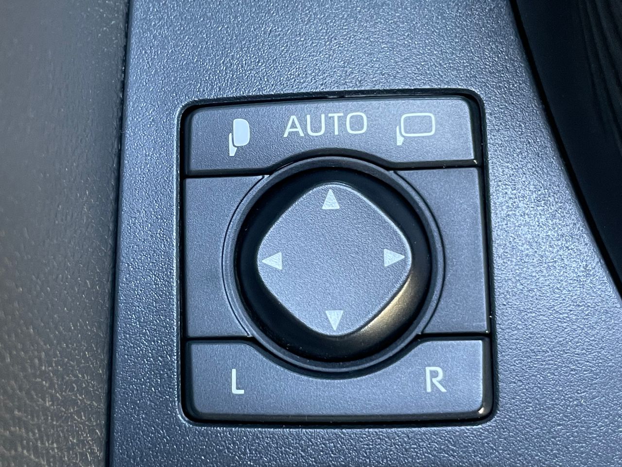 Foto Toyota Rav4 36