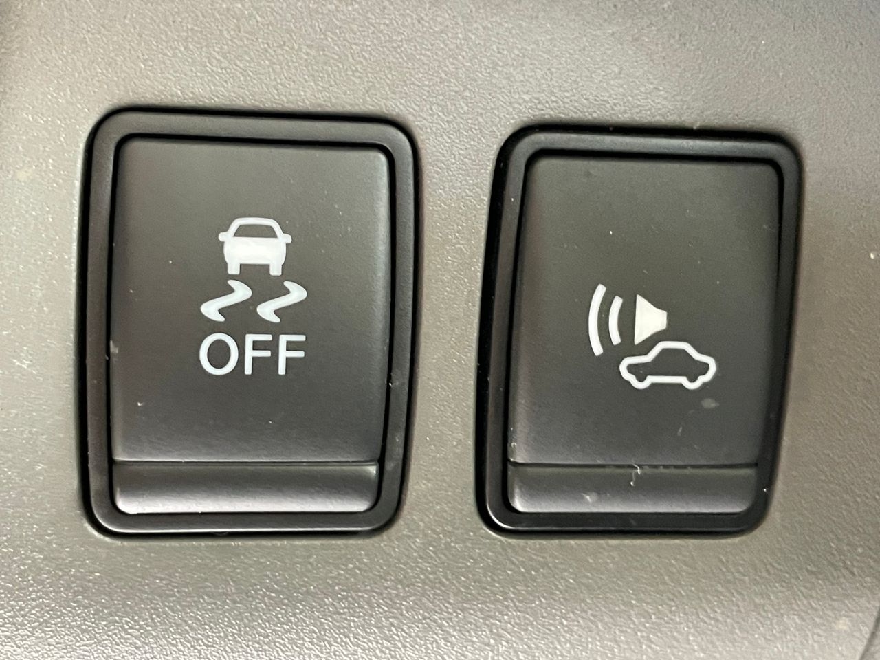 Foto Nissan e-NV200 19