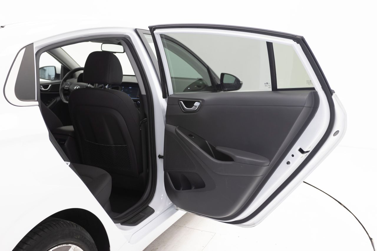 Foto Hyundai IONIQ 13