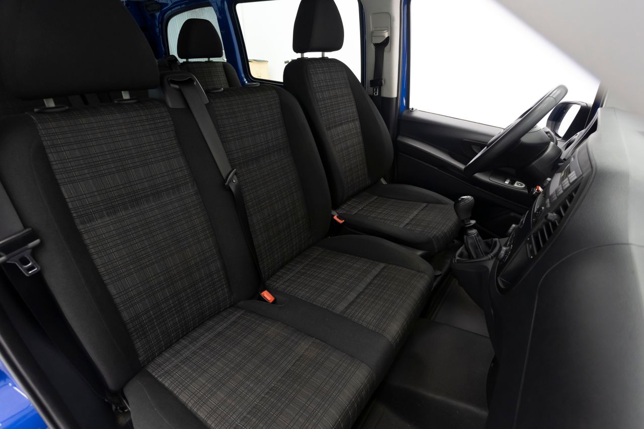 Foto Mercedes-Benz Vito 16
