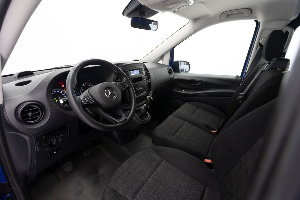 Foto Mercedes-Benz Vito 20