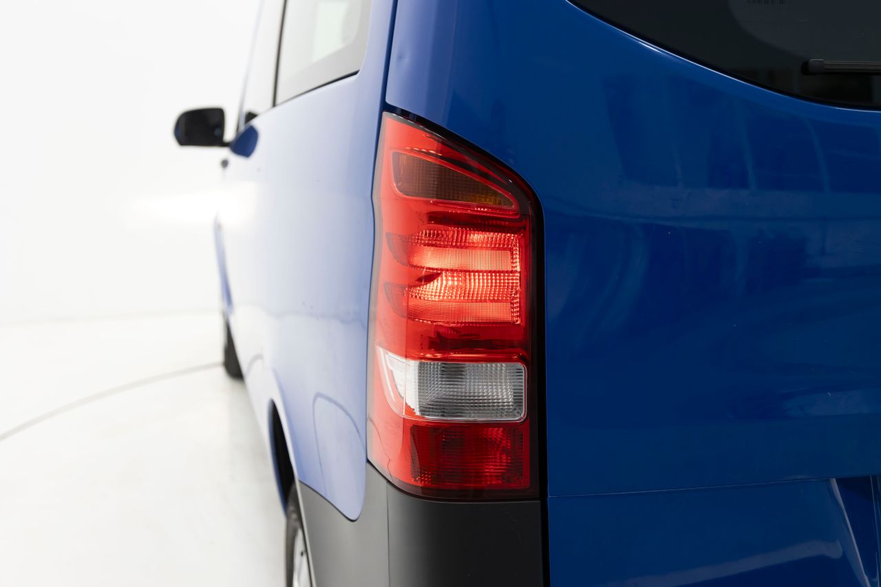 Foto Mercedes-Benz Vito 35