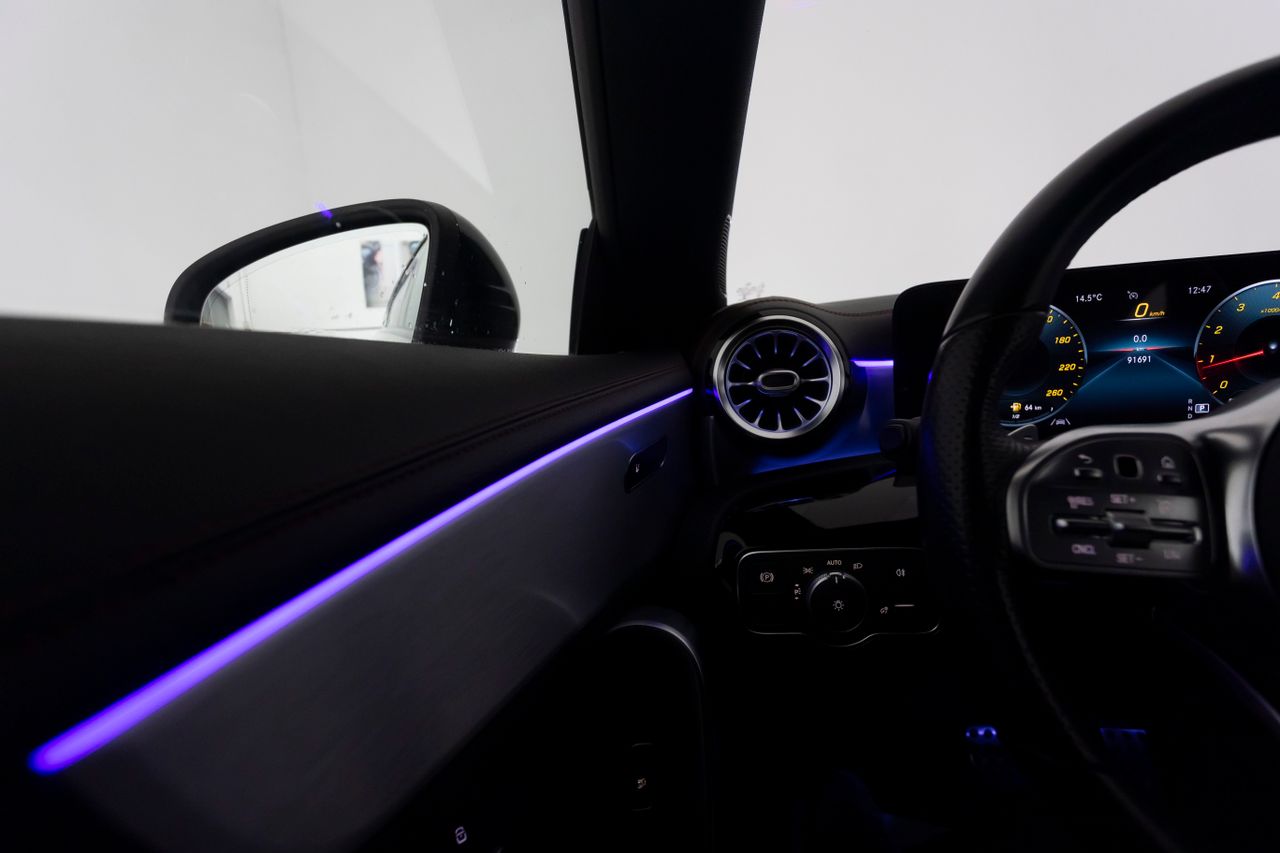 Foto Mercedes-Benz Clase CLA 32