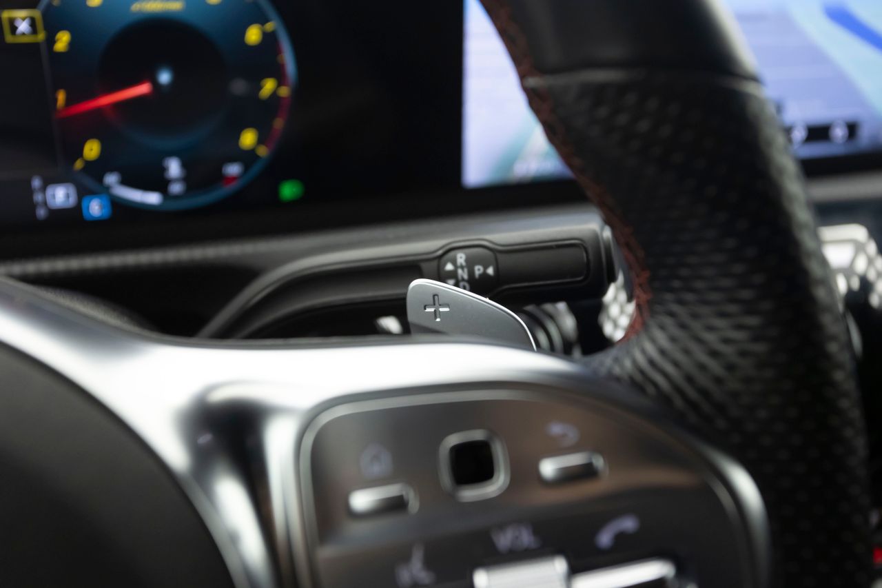 Foto Mercedes-Benz Clase CLA 35