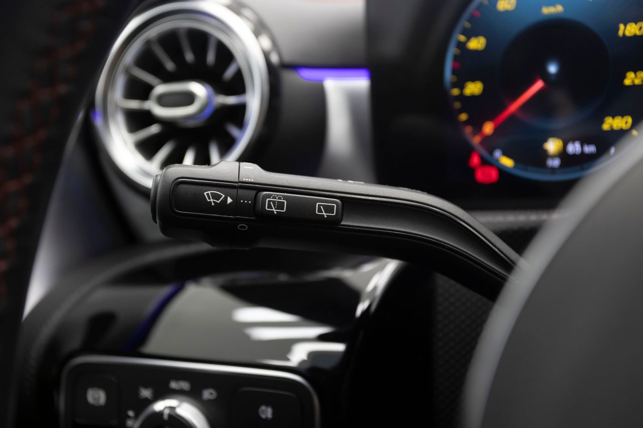 Foto Mercedes-Benz Clase CLA 37