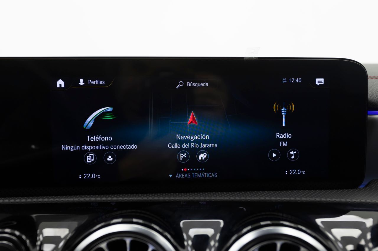 Foto Mercedes-Benz Clase CLA 42