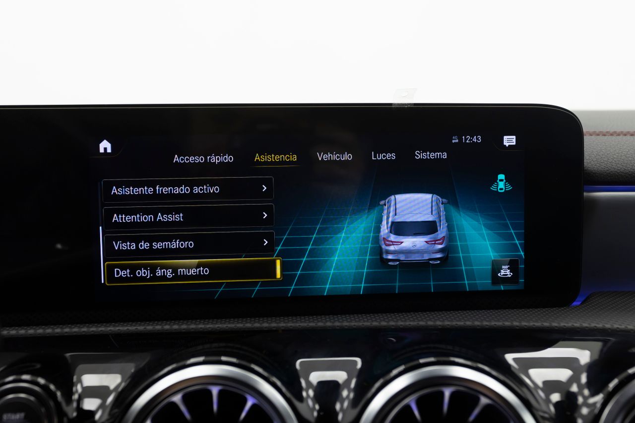 Foto Mercedes-Benz Clase CLA 52