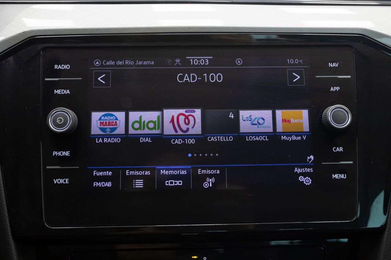 Foto Volkswagen Passat 39