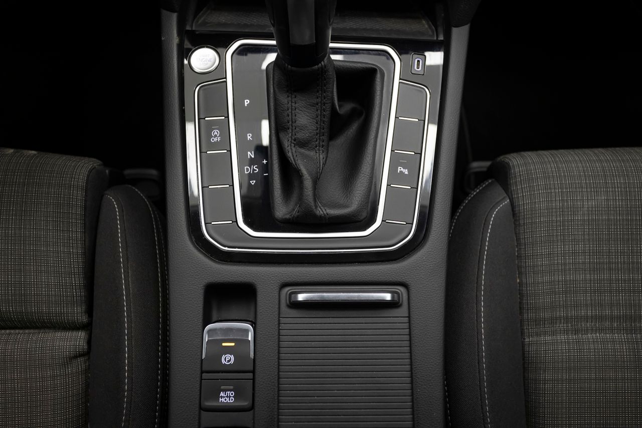 Foto Volkswagen Passat 10