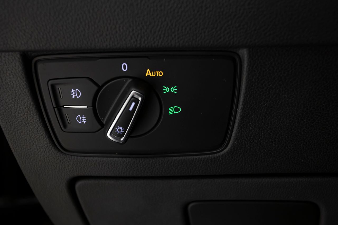Foto Volkswagen Passat 31