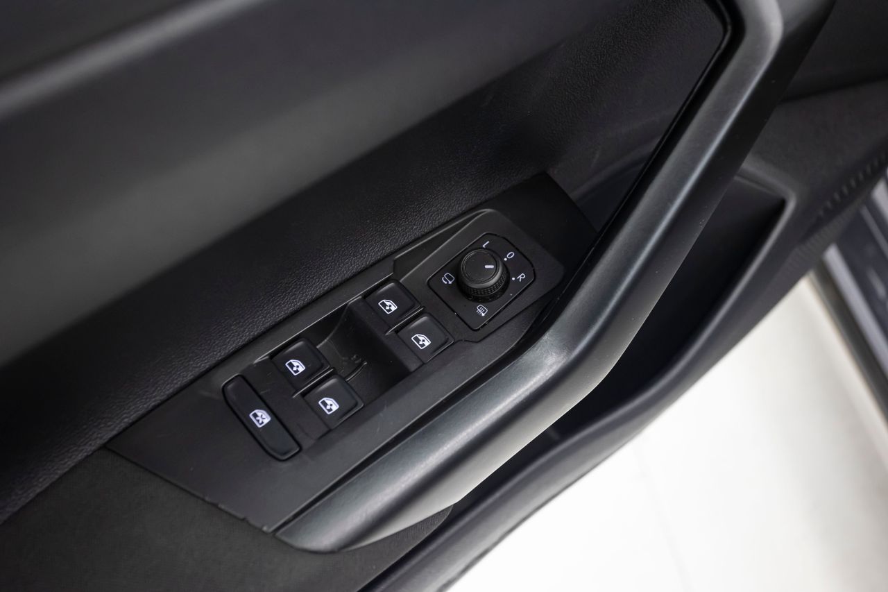 Foto Volkswagen Taigo 27
