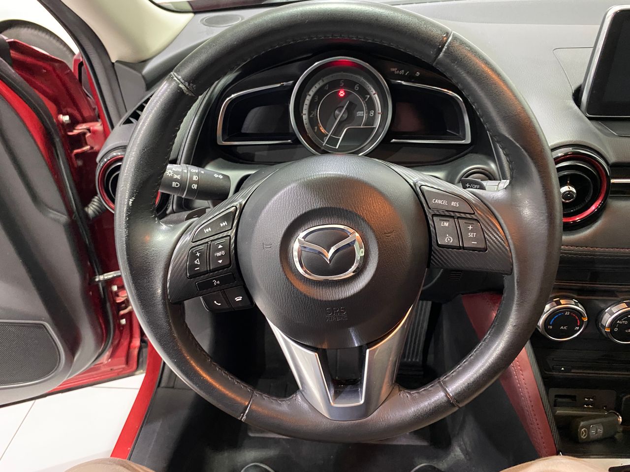 Foto Mazda CX-3 14