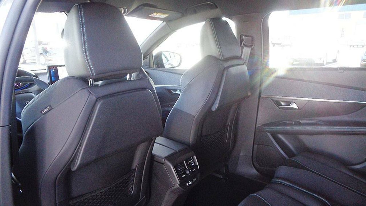 Foto Peugeot 5008 15