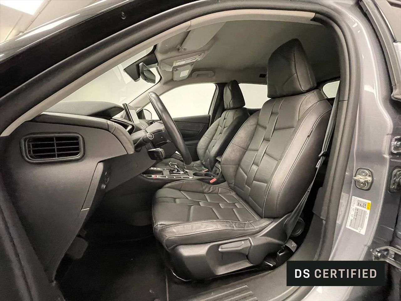 Foto DS Automobiles DS 3 9