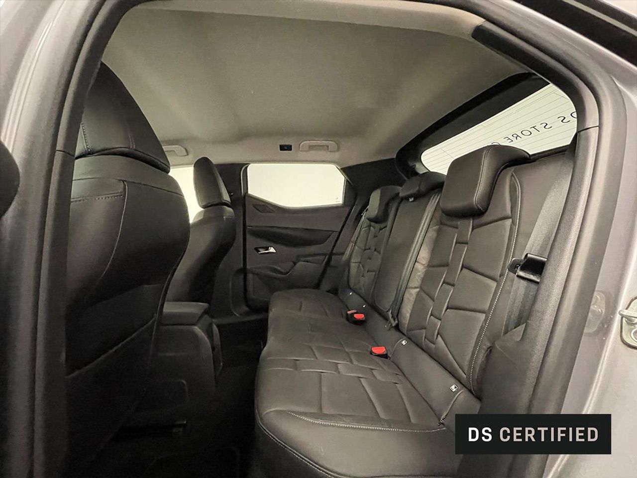 Foto DS Automobiles DS 3 10
