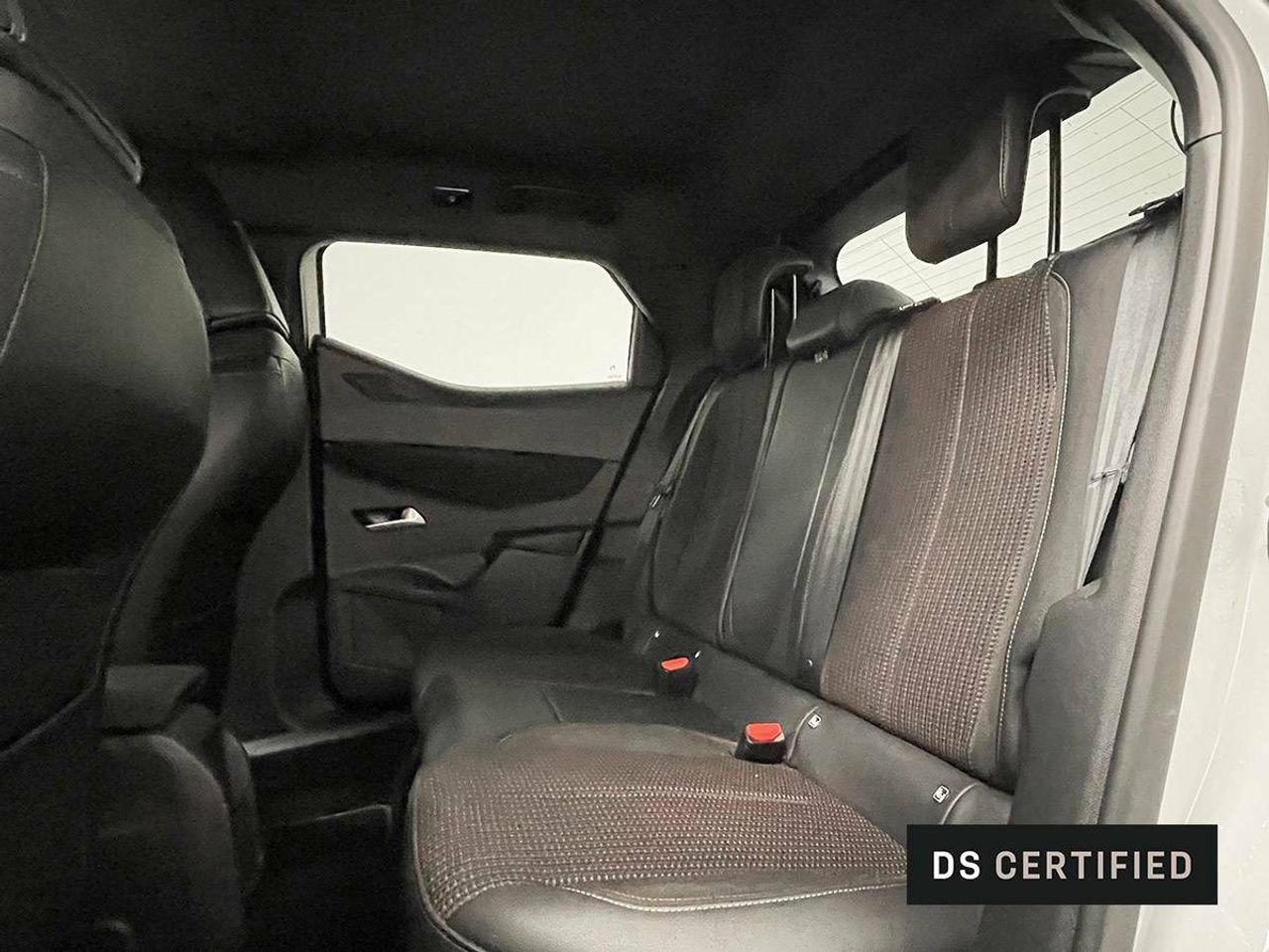 Foto DS Automobiles DS 3 10