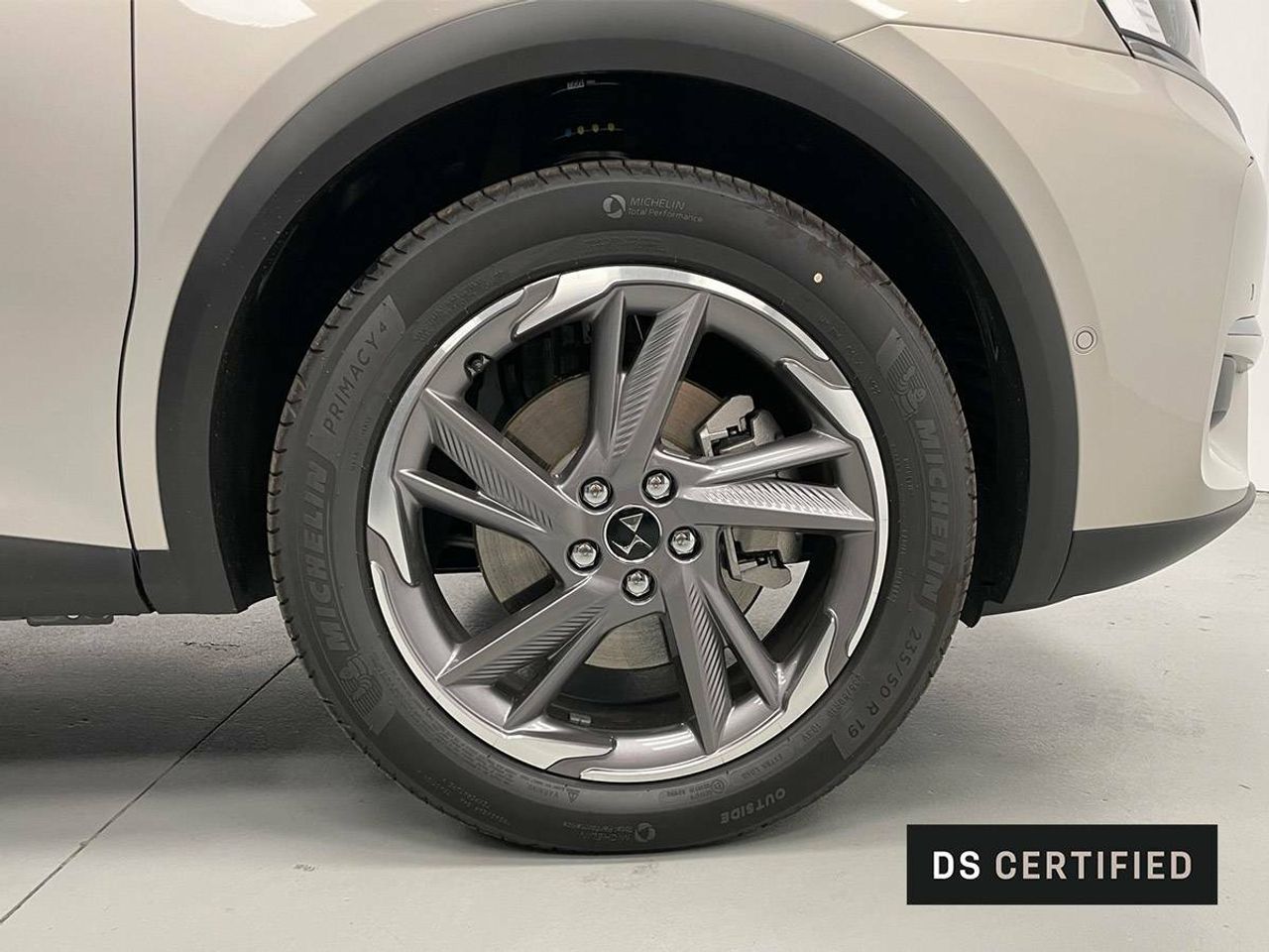 Foto DS Automobiles DS 7 13