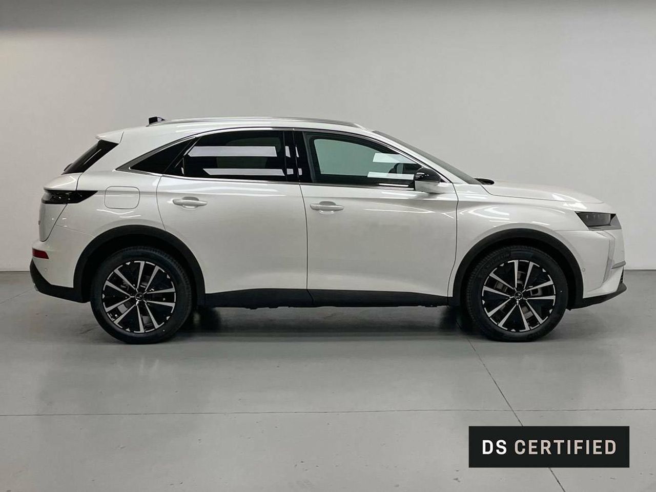Foto DS Automobiles DS 7 4