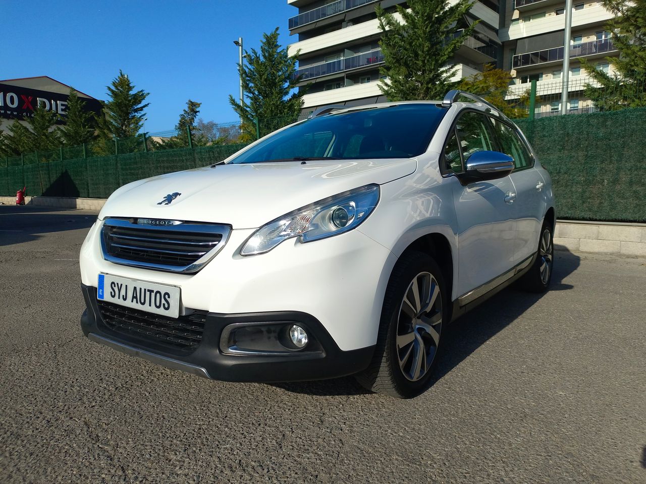 Foto Peugeot 2008 1