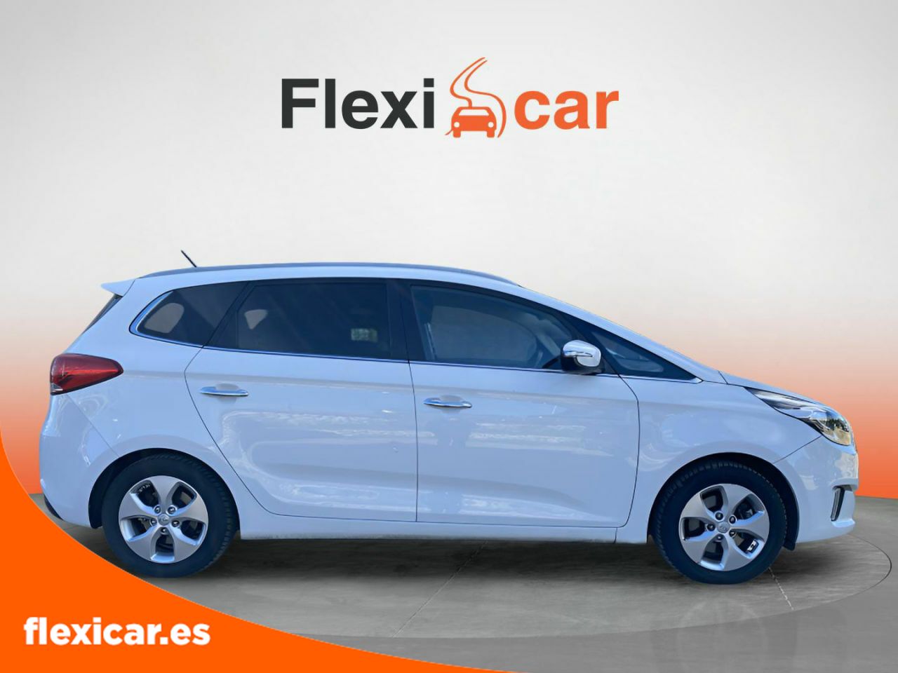 Foto Kia Carens 9