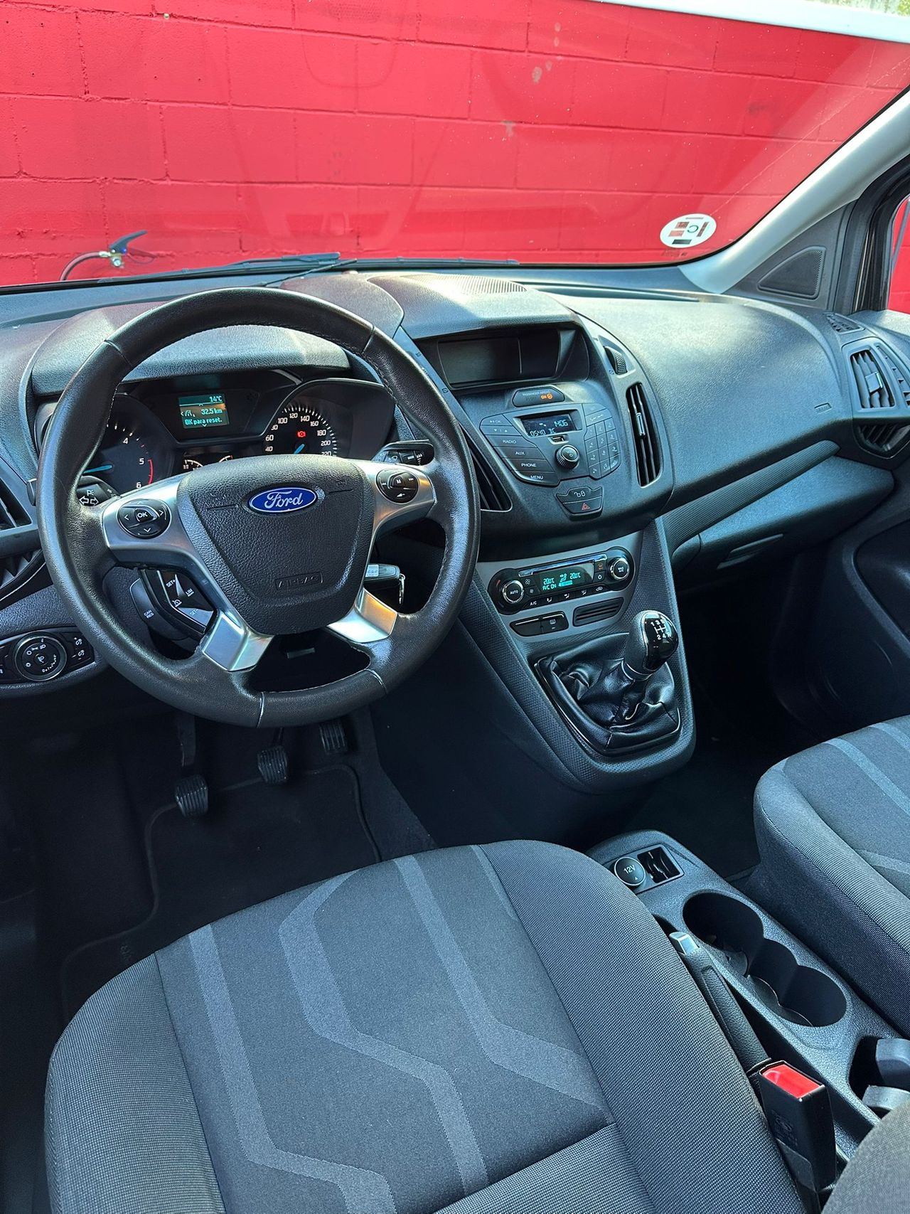 Foto Ford Tourneo Connect 12