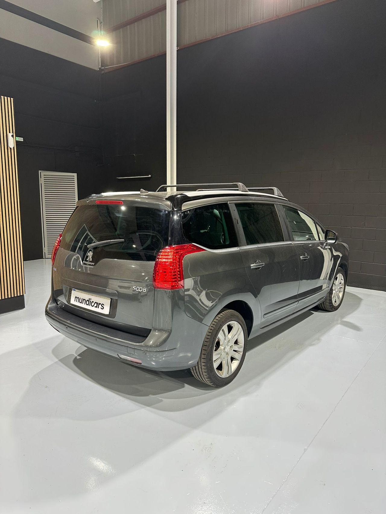 Foto Peugeot 5008 9