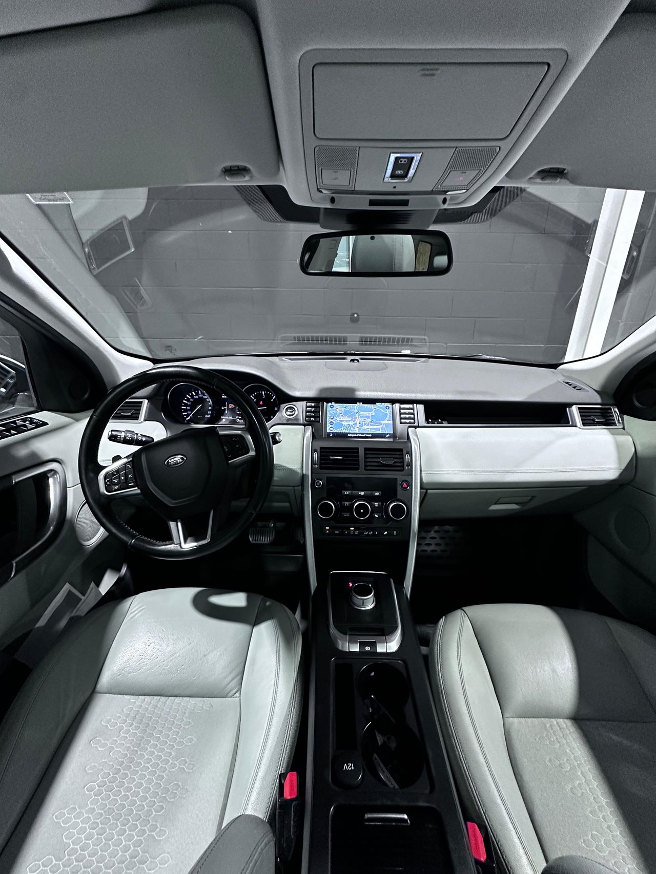 Foto Land-Rover Discovery Sport 11