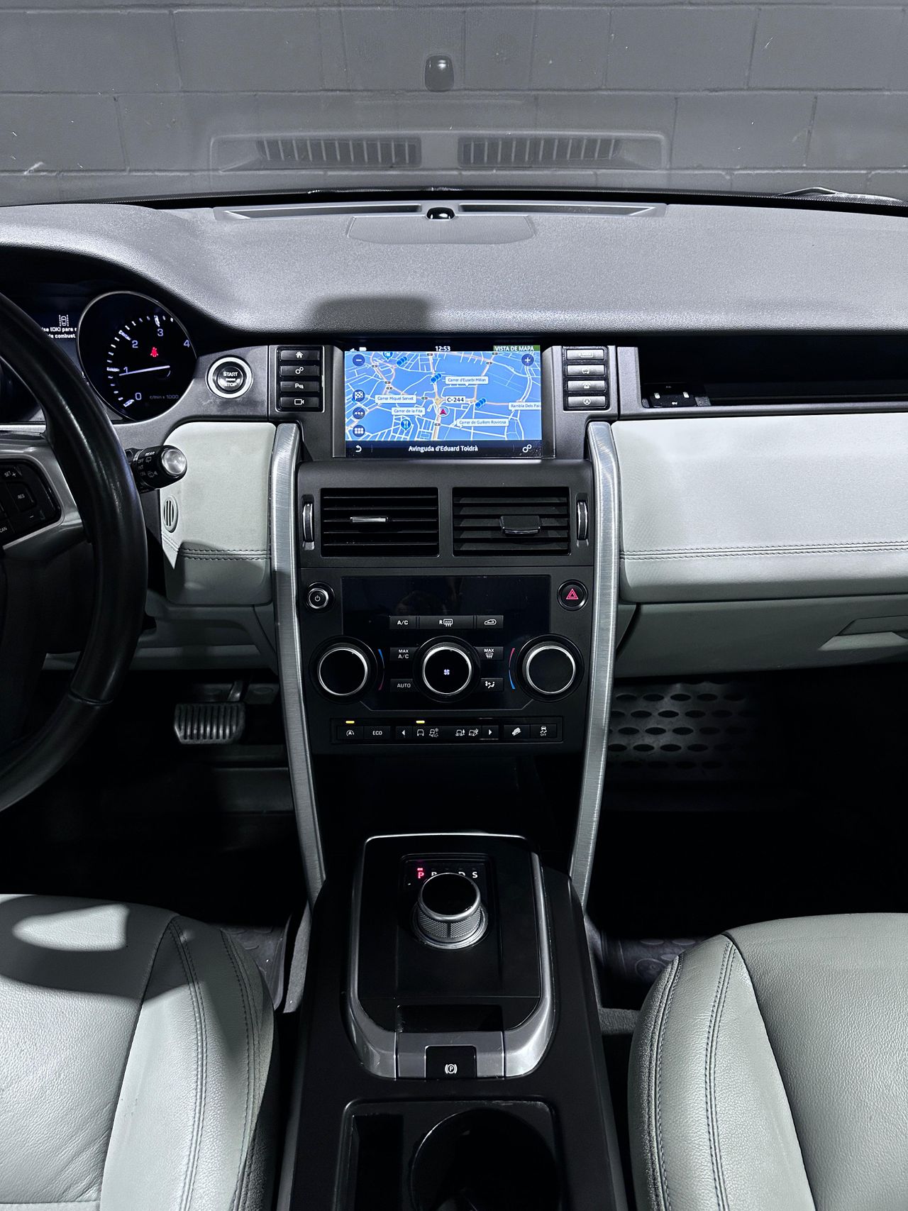 Foto Land-Rover Discovery Sport 14