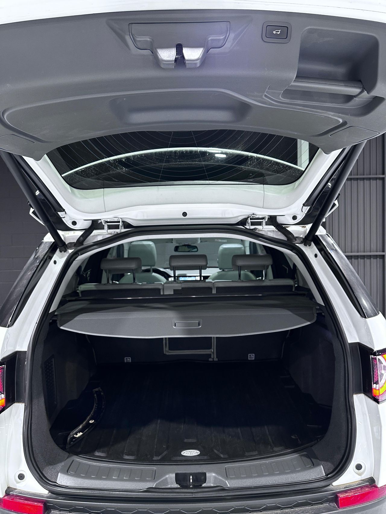 Foto Land-Rover Discovery Sport 15