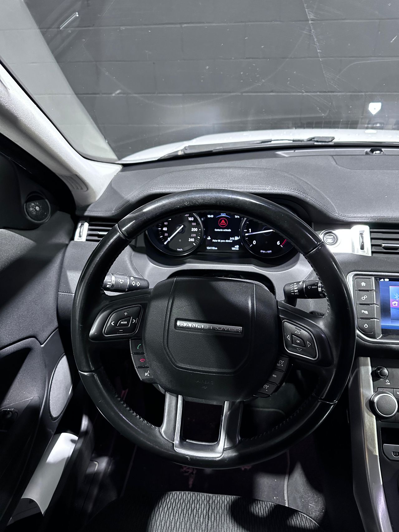 Foto Land-Rover Range Rover Evoque 12