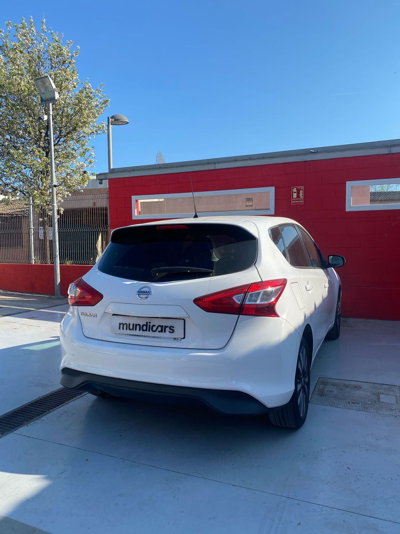 Foto Nissan Pulsar 12