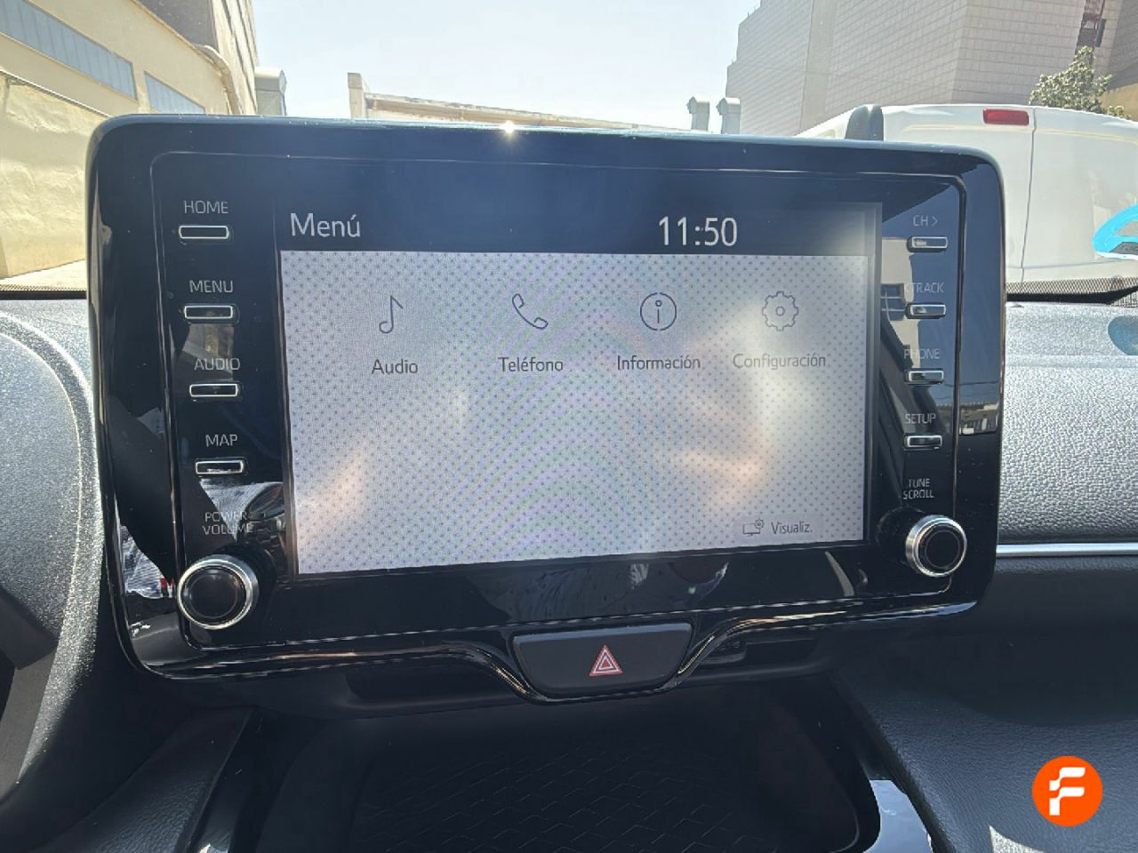 Foto Toyota Yaris 16