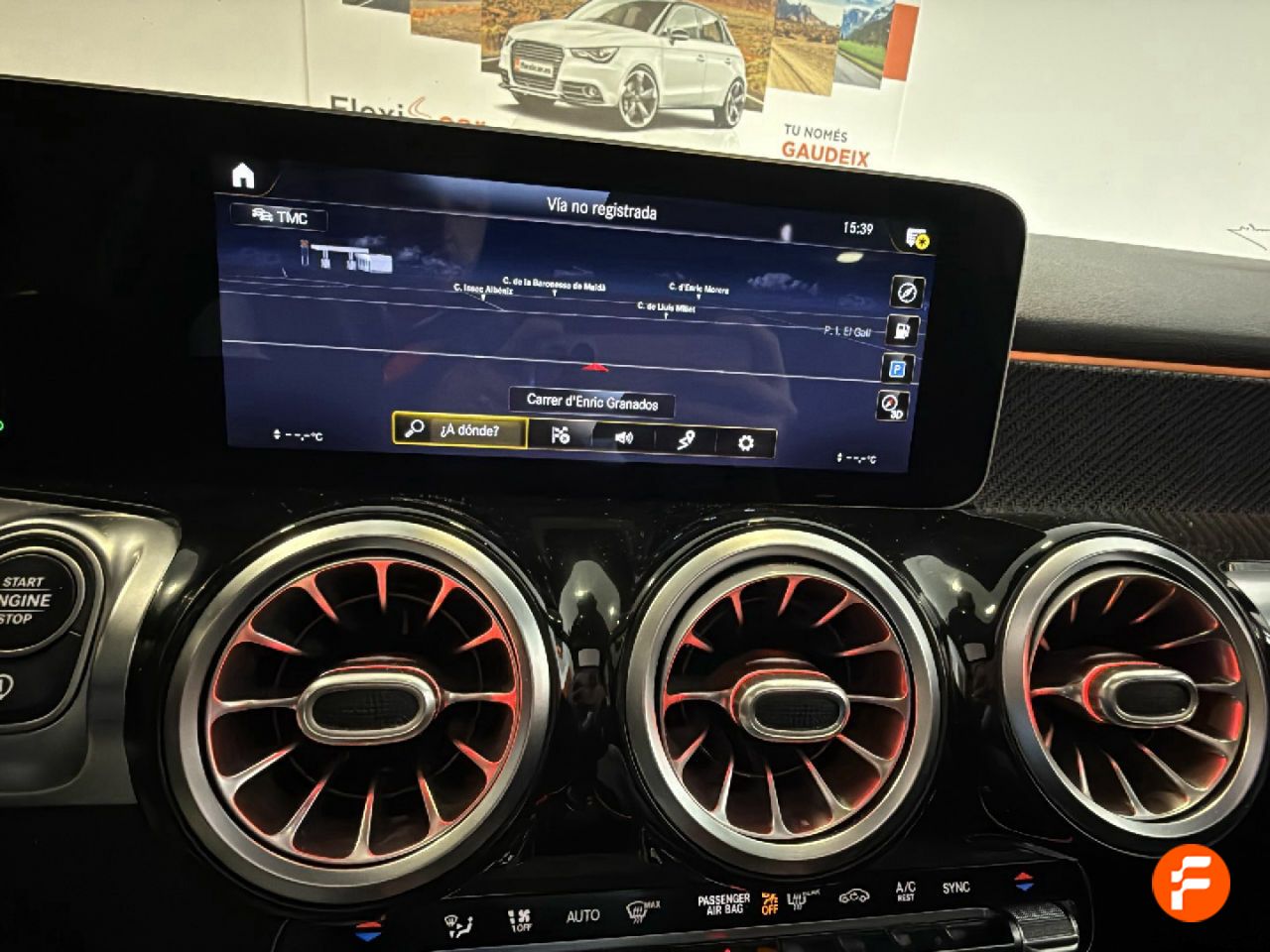 Foto Mercedes-Benz Clase GLB 15