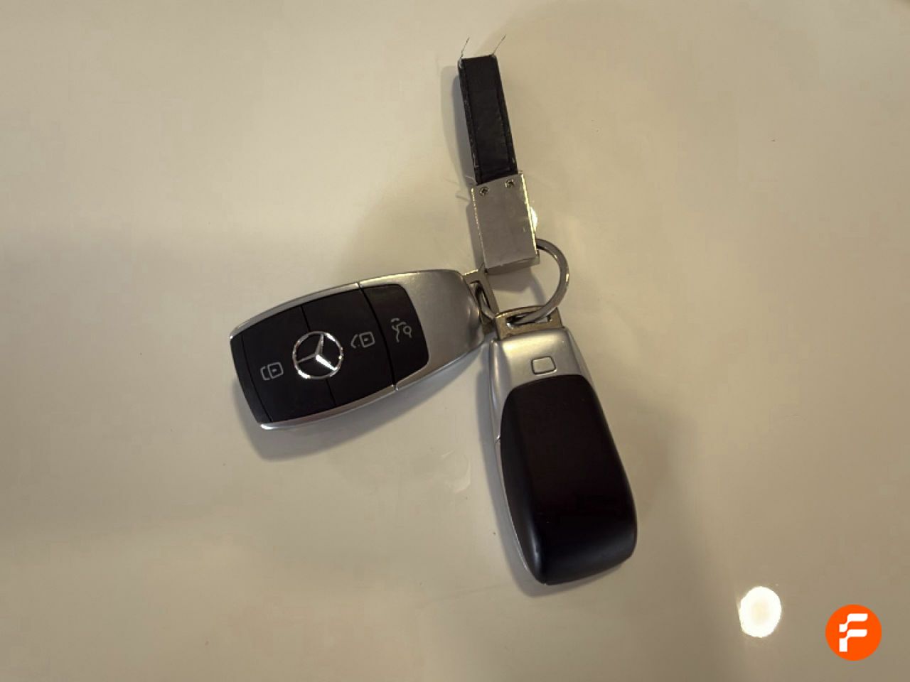Foto Mercedes-Benz Clase GLB 19