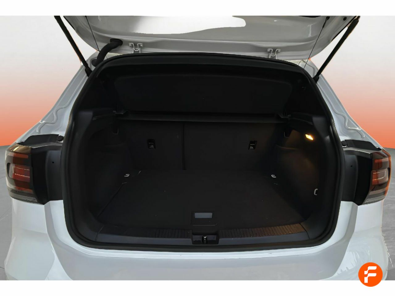 Foto Volkswagen T-Cross 14